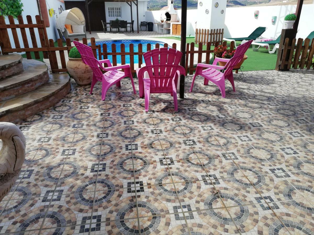 아르달레스 La Casita De Madera 빌라 외부 사진
