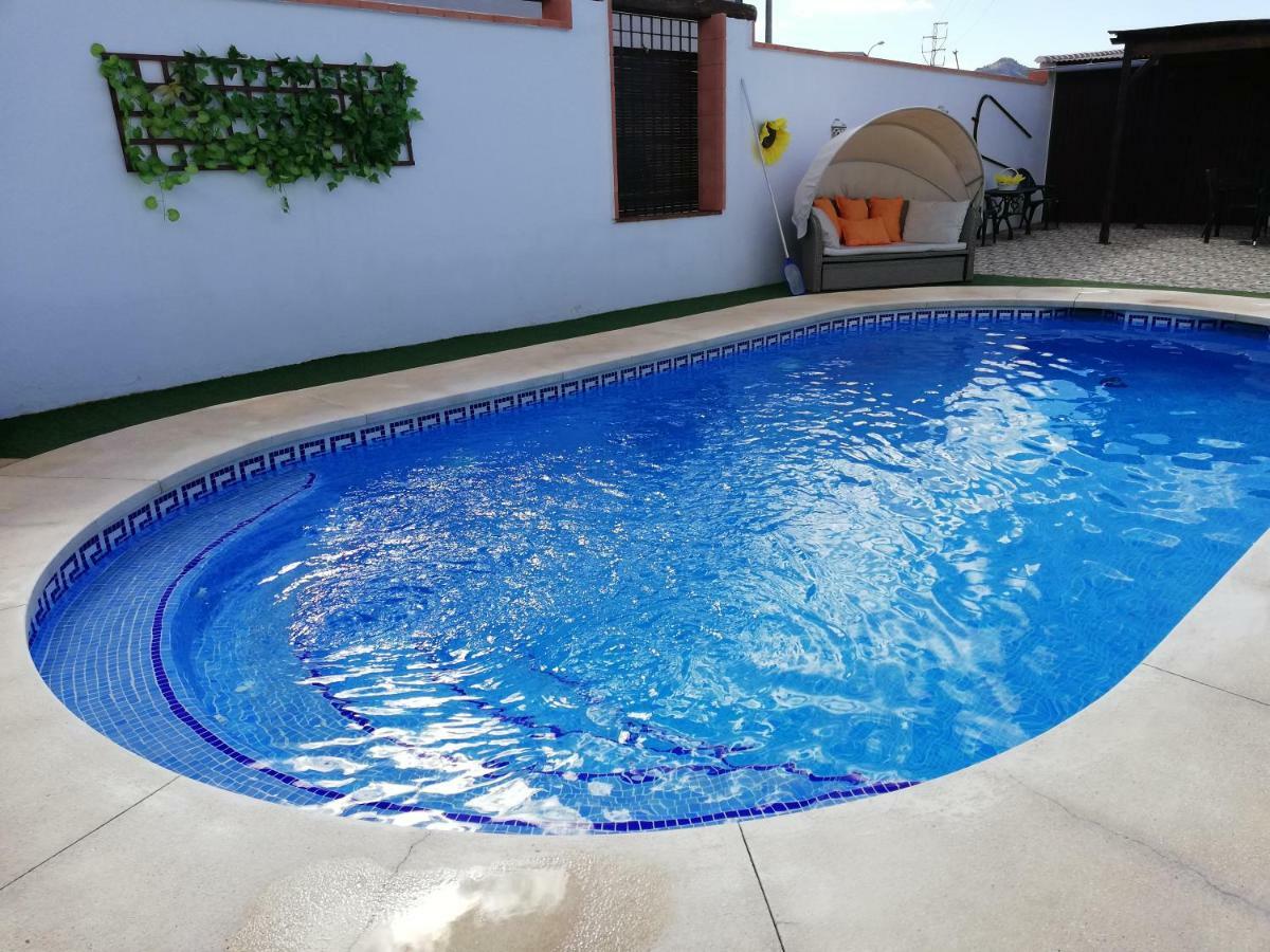 아르달레스 La Casita De Madera 빌라 외부 사진